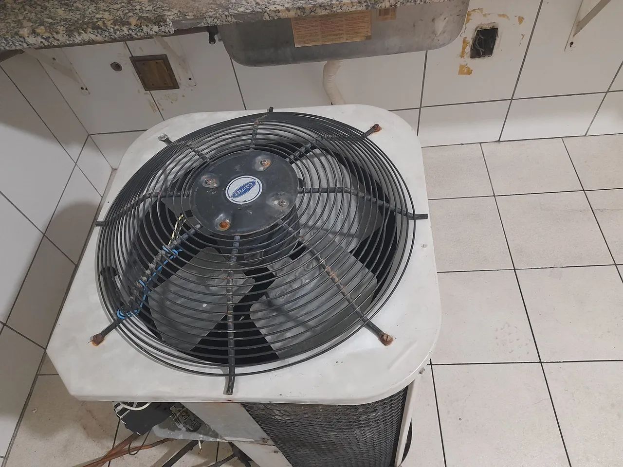 Split 36000 btus  - Foto 3