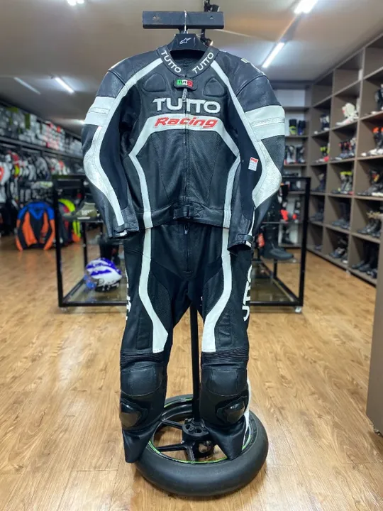 Macacão Tutto Racing 2 Peças Tamanho 56 Eur Usado 5 vezes
