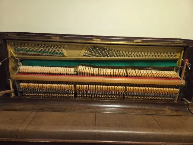 Piano vertical - Foto 3