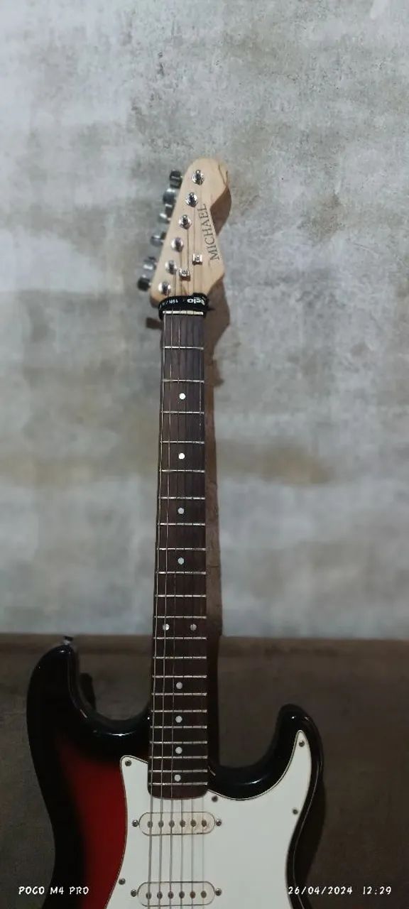 GUITARRA MICHAEL  - Foto 4