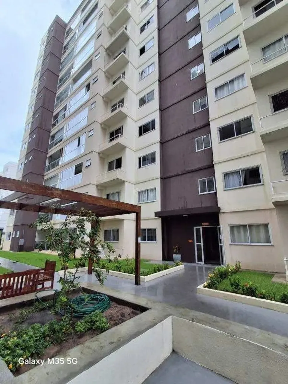 Aparatamento para locação no Cond. Jardim Serigy