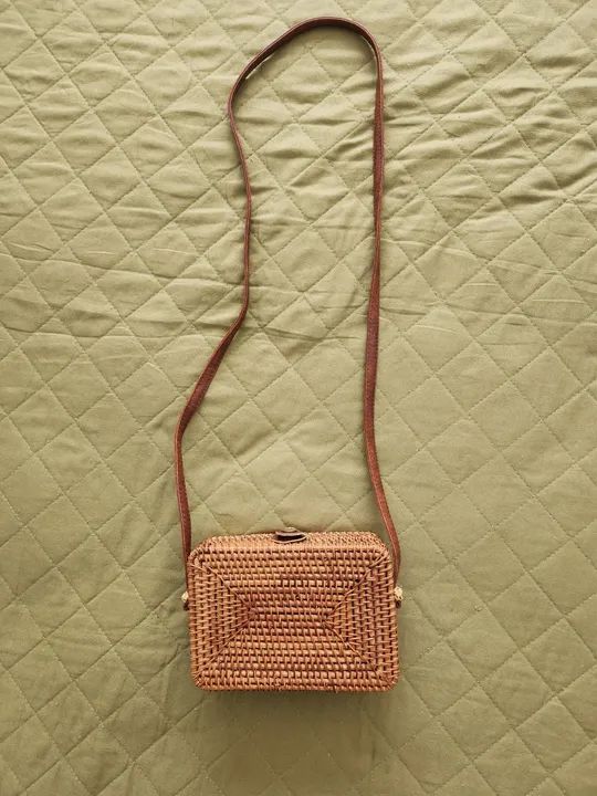 Bolsa de bambu retangular transversal 