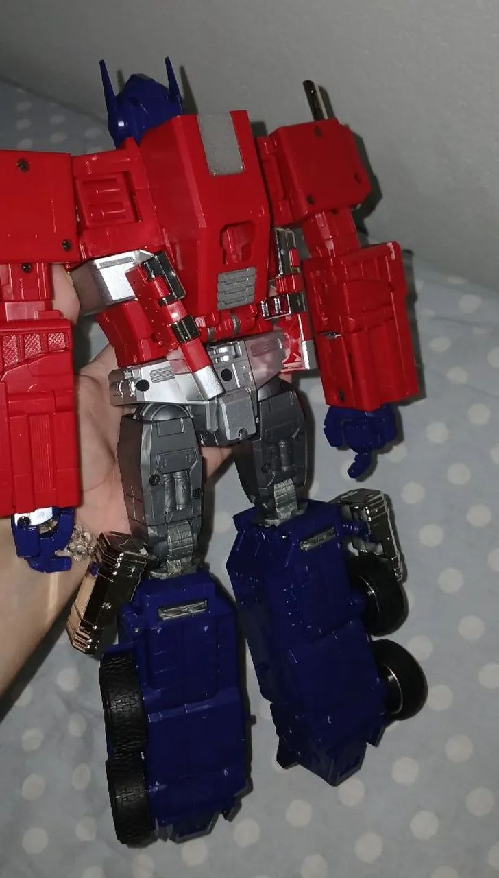 Optimus Prime MP10 - Foto 2