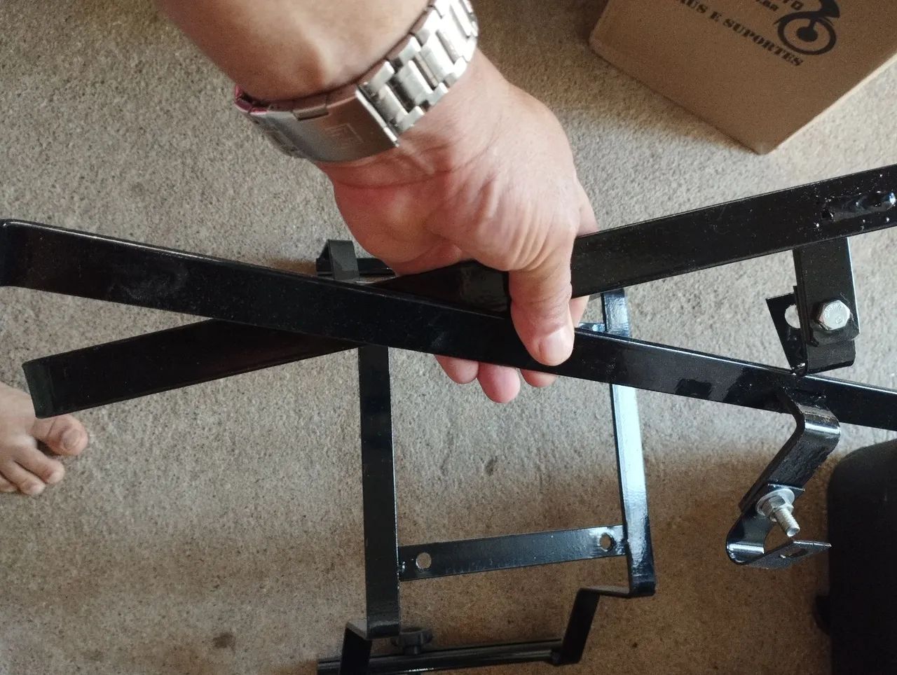 Suporte para baú de moto