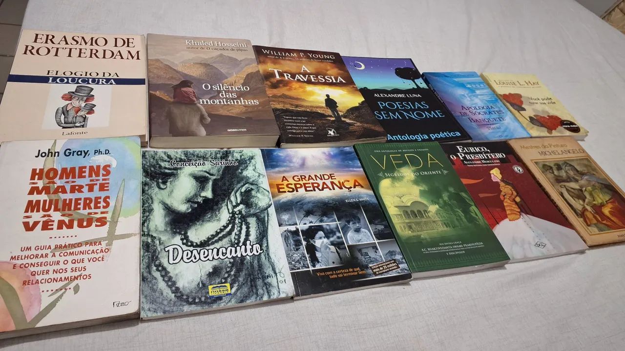 Lote com 26 Livros Diversos a Preço Baixo - Foto 4
