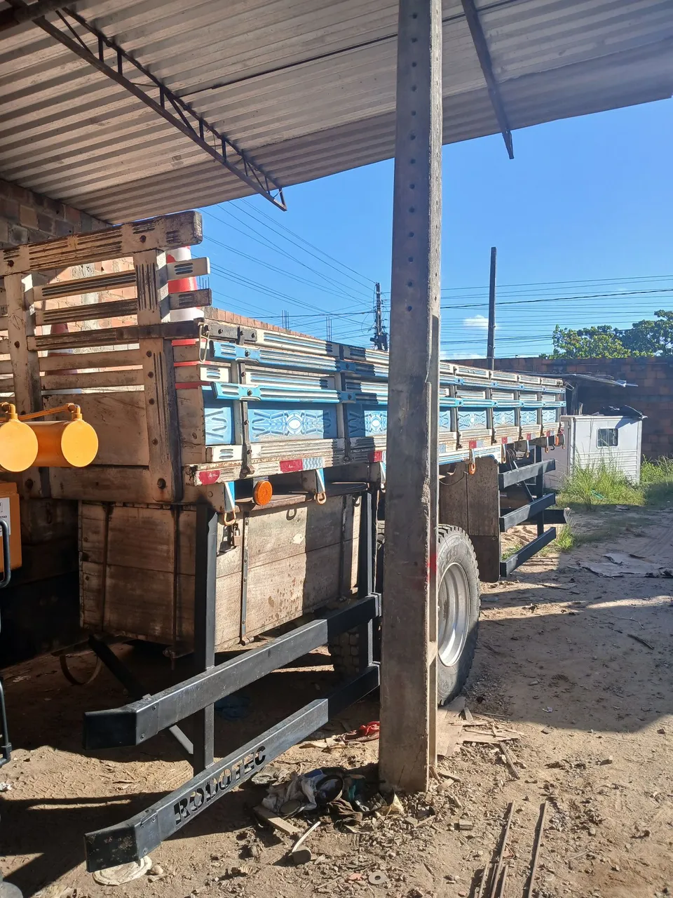  carroceria 5,30 por 2,40