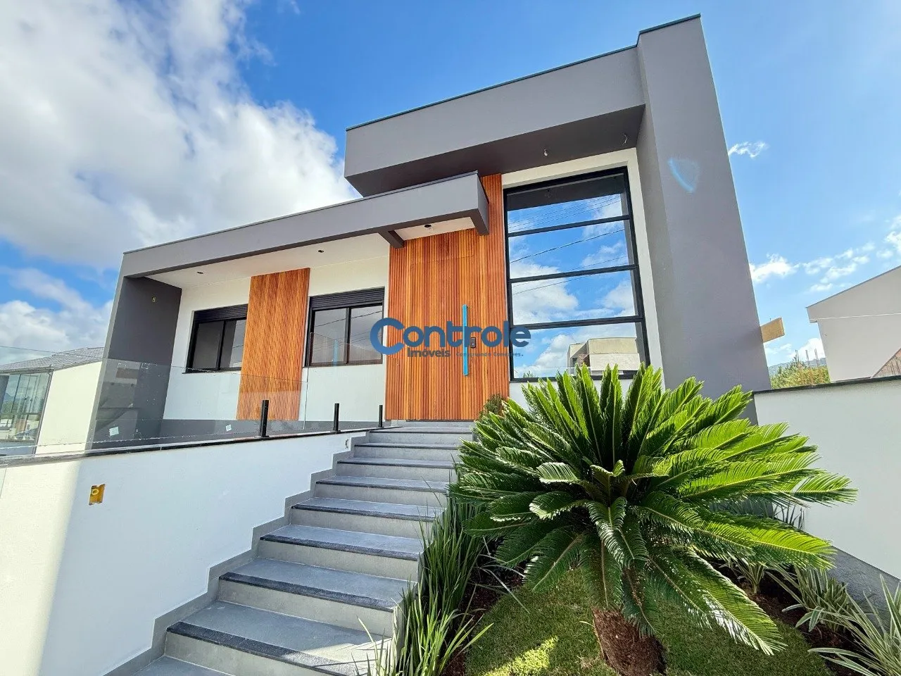 Casa à venda em Potecas - São José/SC