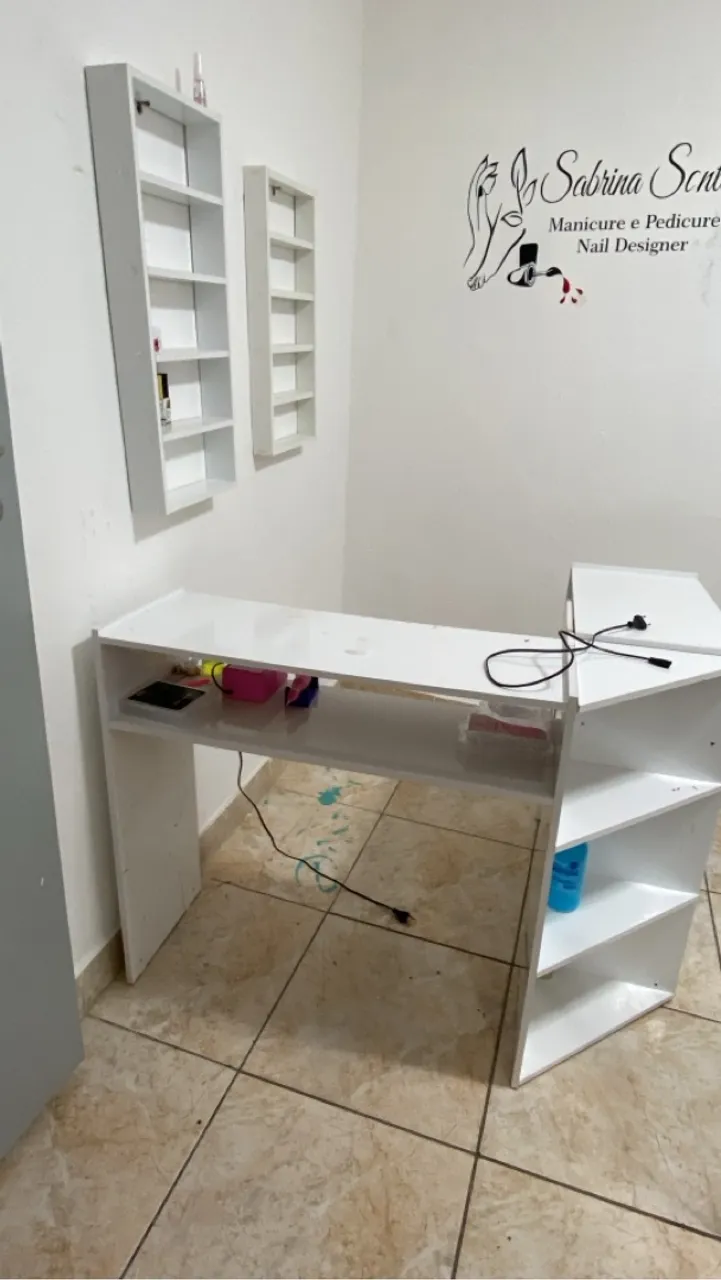 Mesa para Manicure e Pedicure