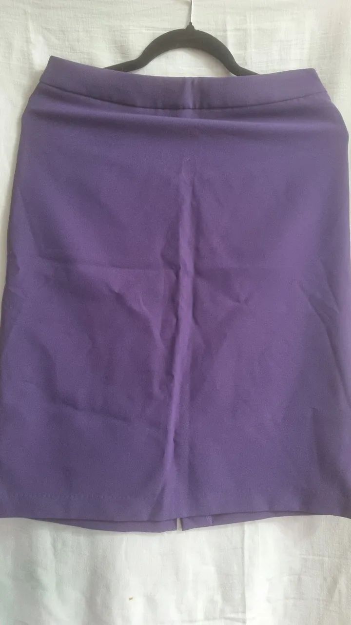 Saia reta roxa 44 