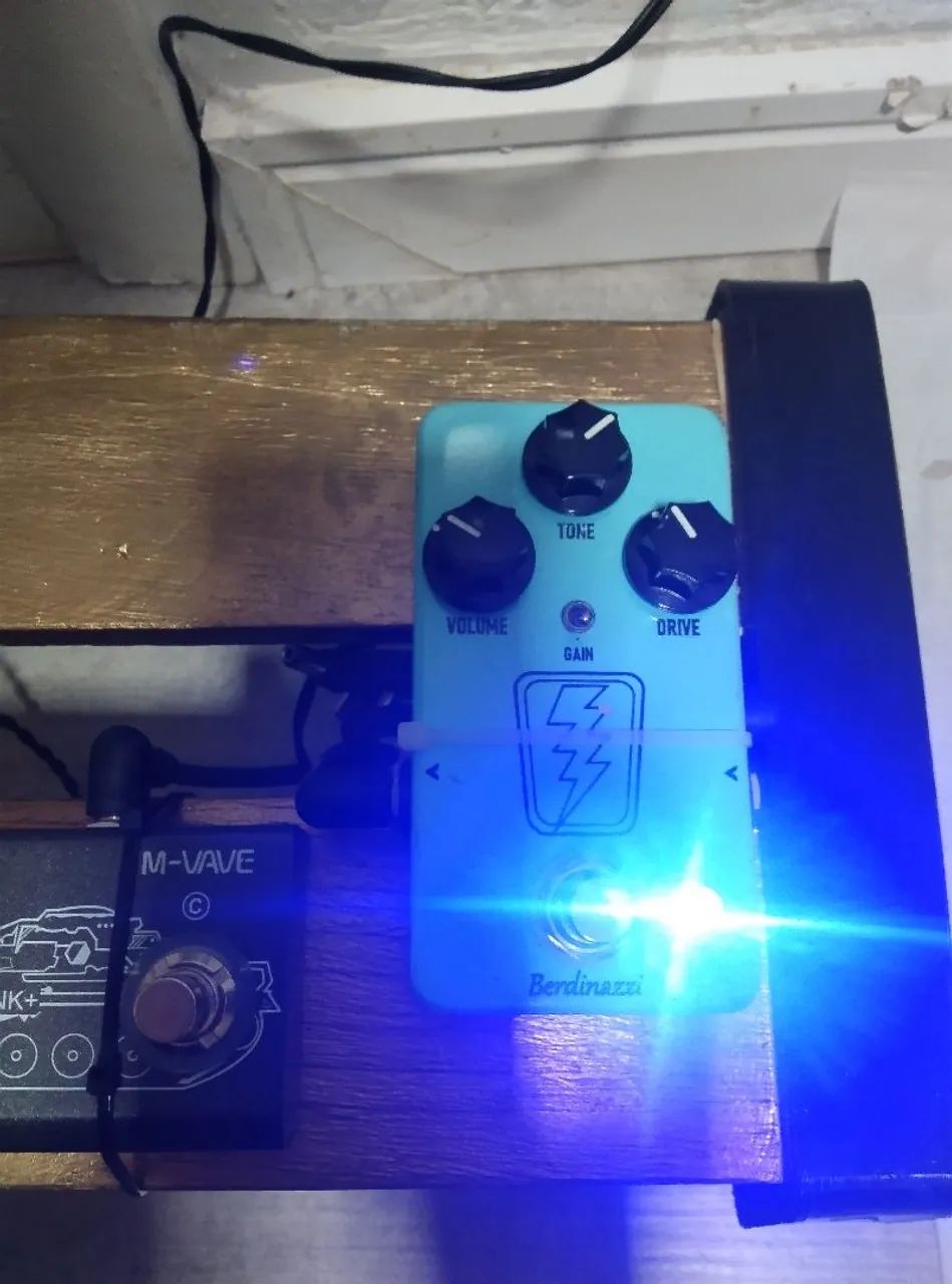 Pedal de Overdrive Bolt berdinazzi - Foto 2