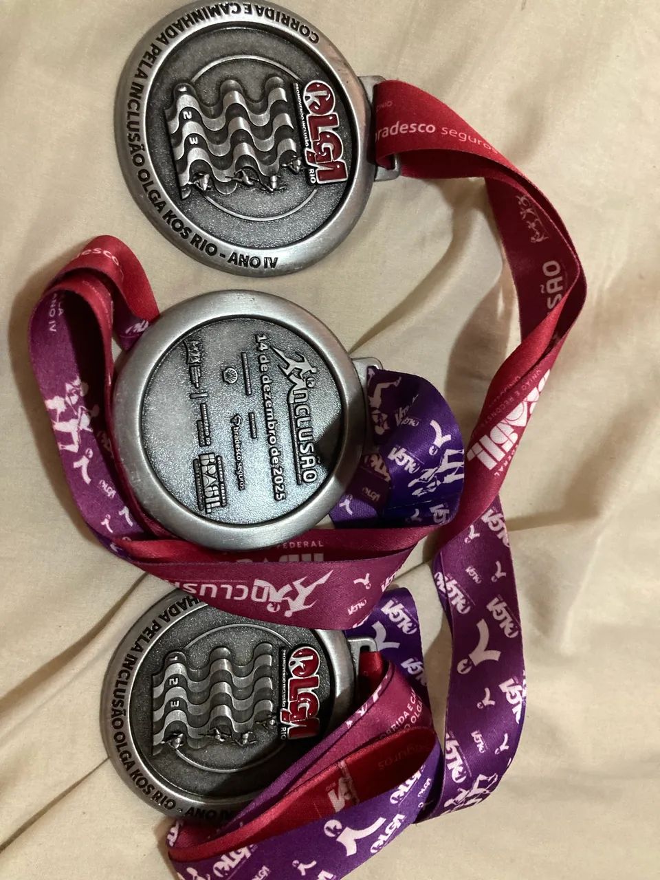 COMBO COM 3 MEDALHAS - CORRIDA E CAMINHADA PELA INCLUSÃO (OLGA KOS RIO) - Foto 3
