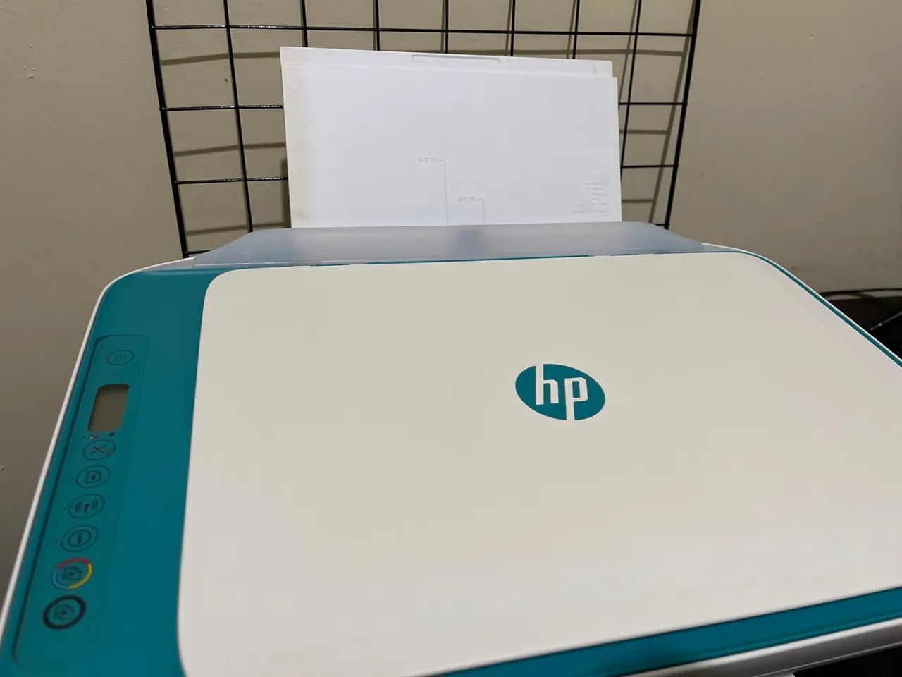 Impressora HP DeskJet Ink Advantage 2676 - Foto 3