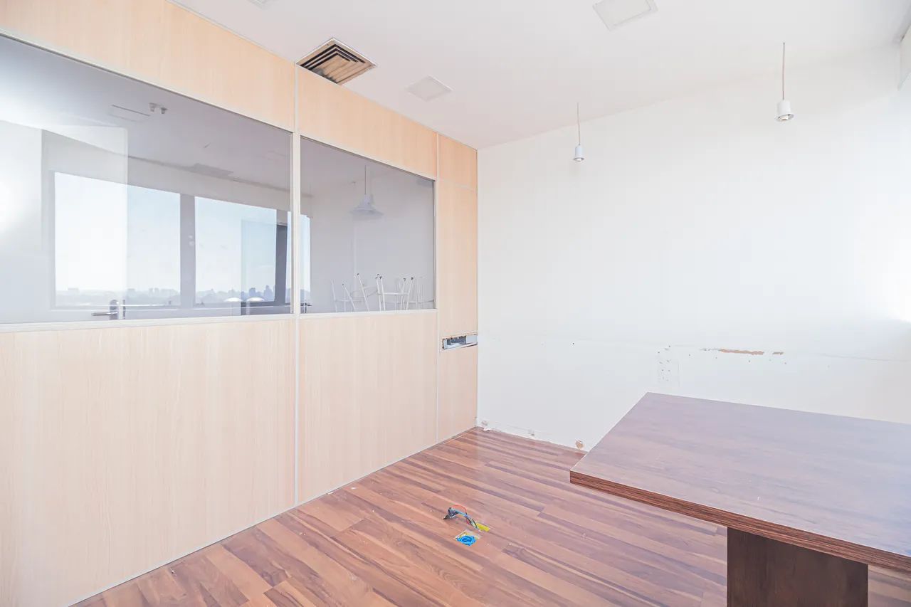 Sala Comercial a Venda em Santo Amaro  120m², 2 Banheiros e 2 Vagas - Foto 5