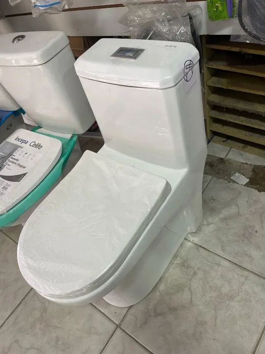 Vaso Sanitário MONOBLOCO completo