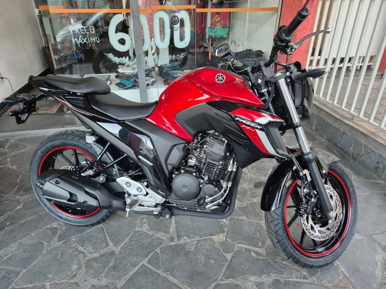 Yamaha Fazer 250 Vermelha - Foto 2