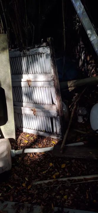 Janela tripla madeira - Foto 2