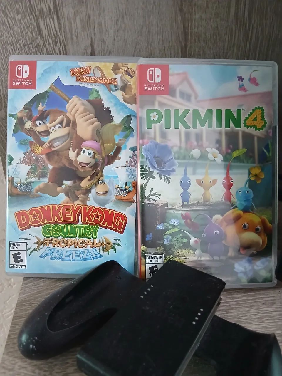 Donkey Kong Country: Tropical Freeze e Pikmin 4 - Nintendo Switch