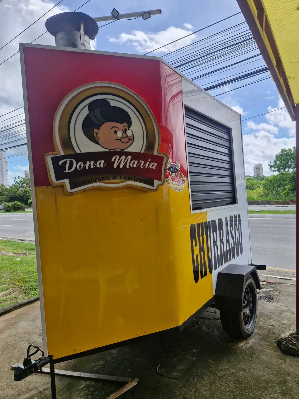 Alugo esse trailer(só no ponto de trabalhar).