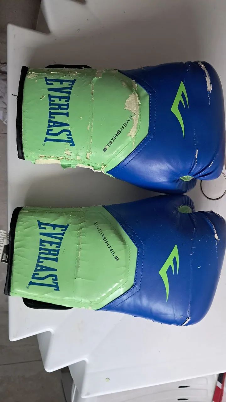 Everlast Pro Style Elite Blue with Green Boxing Gloves64314894070274123