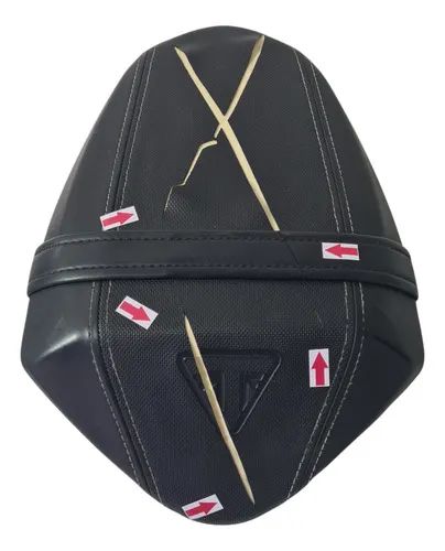 Banco Traseiro Street Triple 765 Rs 20/22 Orig Rasgado 55436