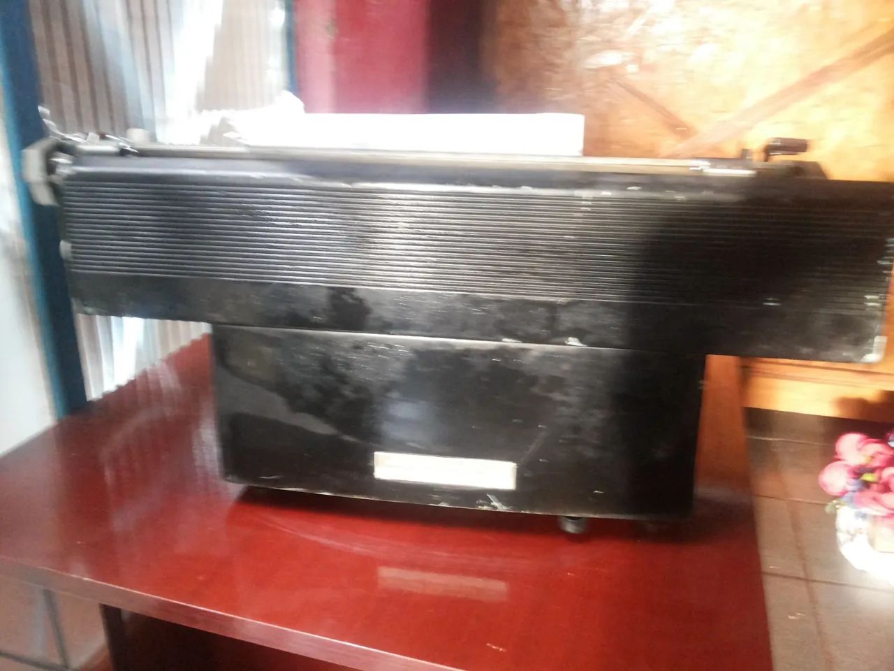 Máquina de datilografia retro Olivetti  - Foto 3