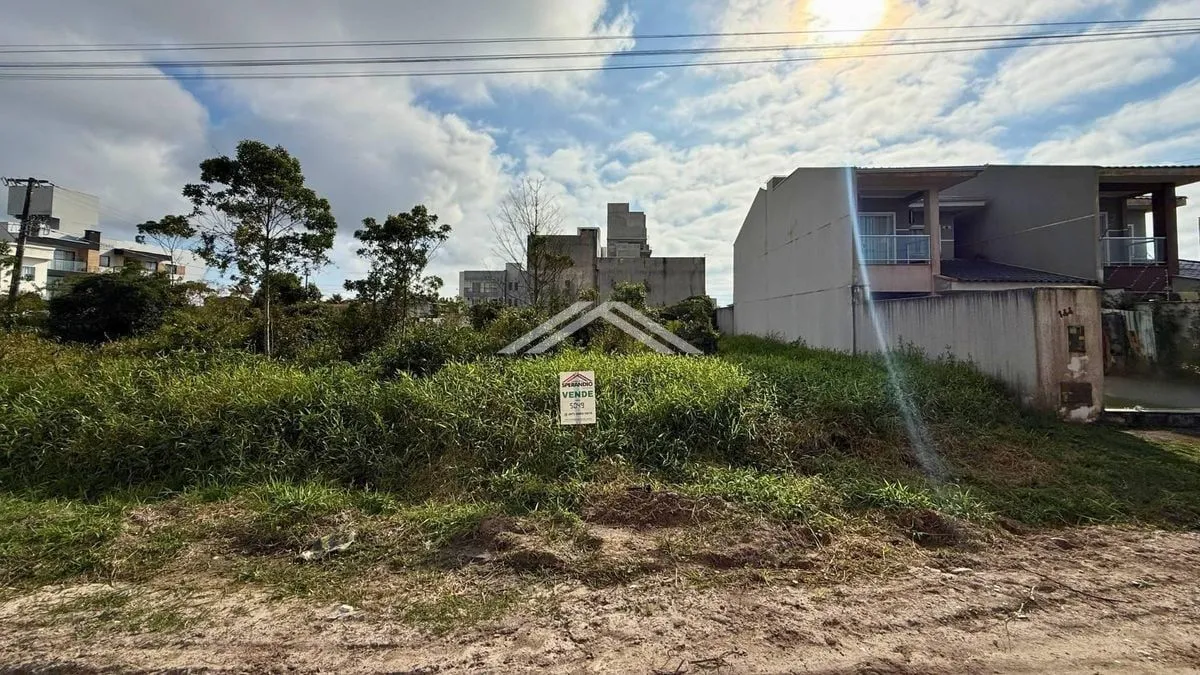 Terreno à venda, 420 m², localizado no Volta ao Mundo I, Barra do Sai - Itapoá SC