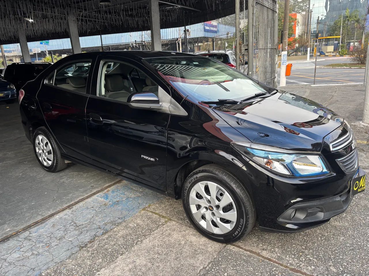 Chevrolet Prisma Sed. LT 1.4 8V Flexpower 4P 2015 - Foto 3