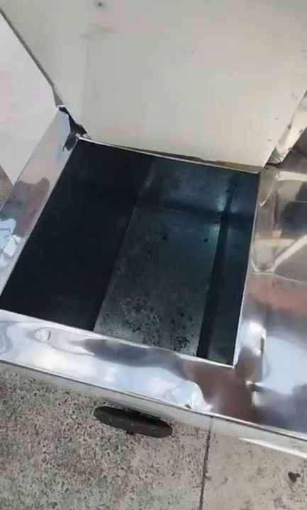 Carrinho de cachorro quente em aço inox - Foto 3