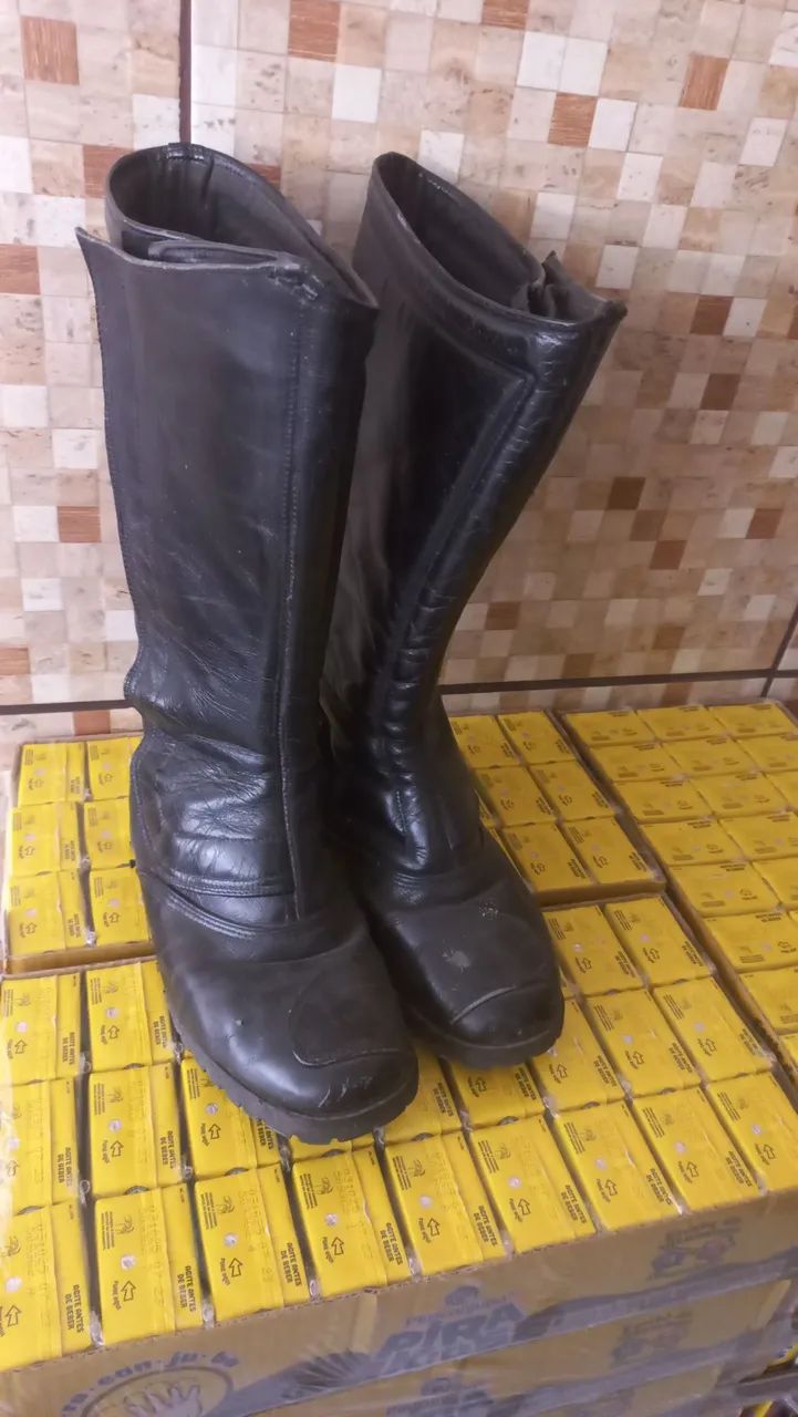 Bota motociclista 