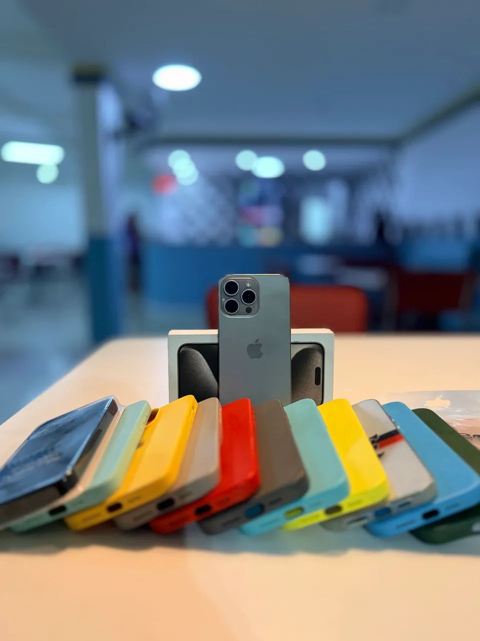 iPhone 15 Pro max 256gb シルバー Apple Iphone 15 Pro Max 256gb Titânio Natural - Carrefour