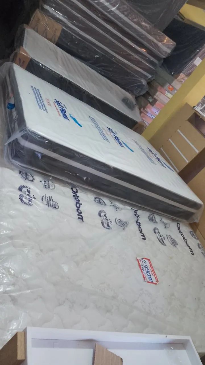 COLCHÃO CASAL MOLAS ENSACADAS  - Foto 2