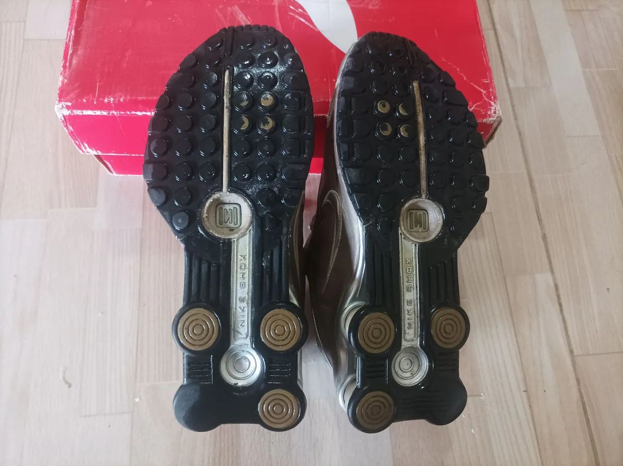 Tênis Nike Shox R4  - Foto 4