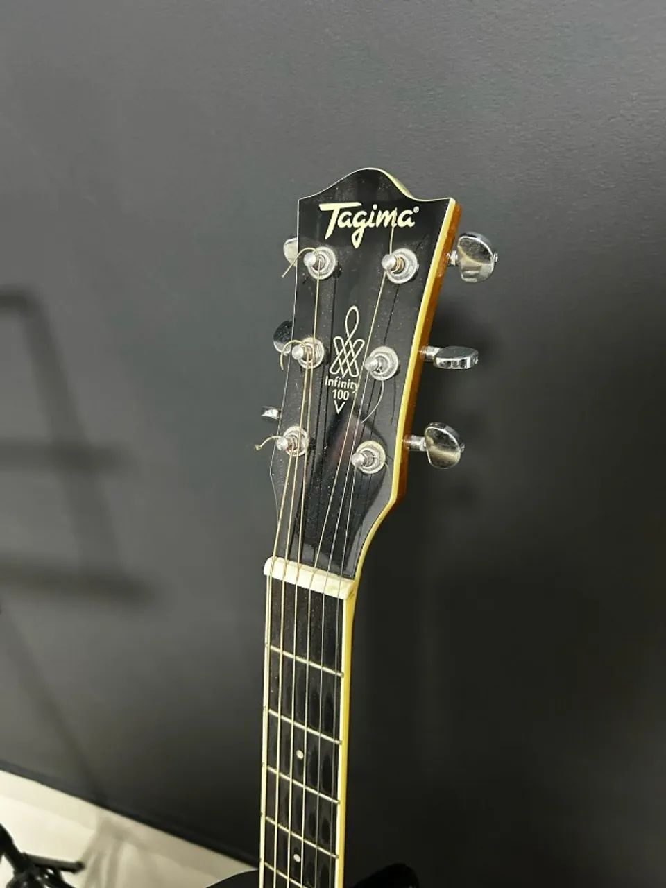 Violão tagima infinity 100 + capotraste + capa + suporte (foto) + jogo de corda elixir - Foto 4