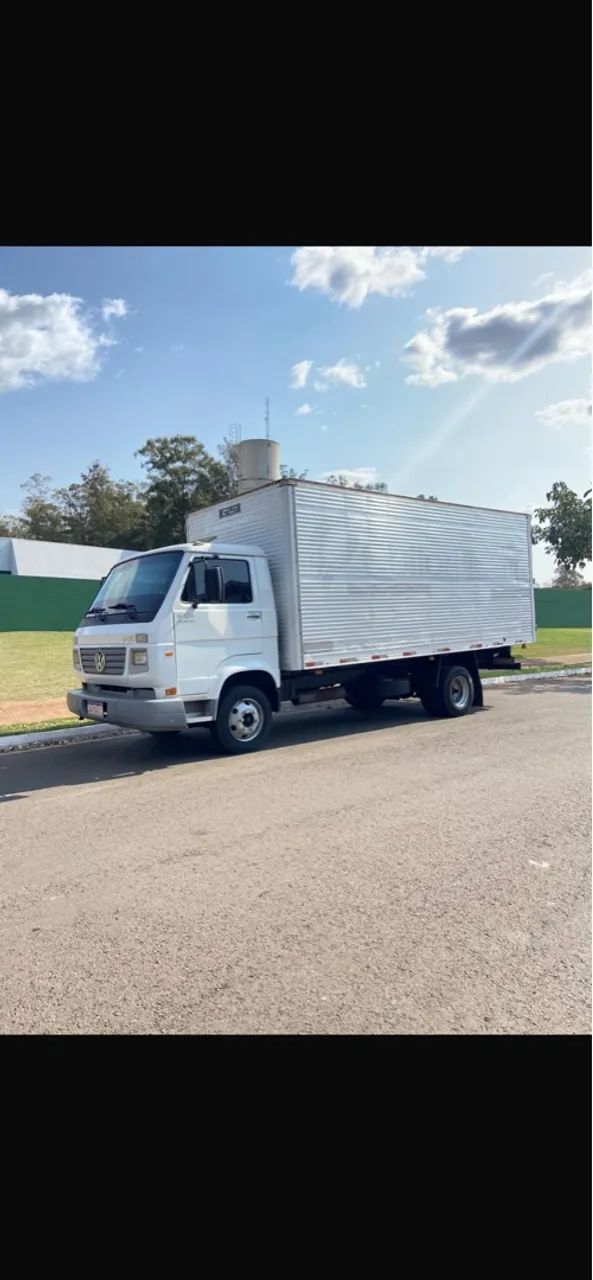 Volkswagen 8-120 Worker , motor MWM X10 - Foto 9