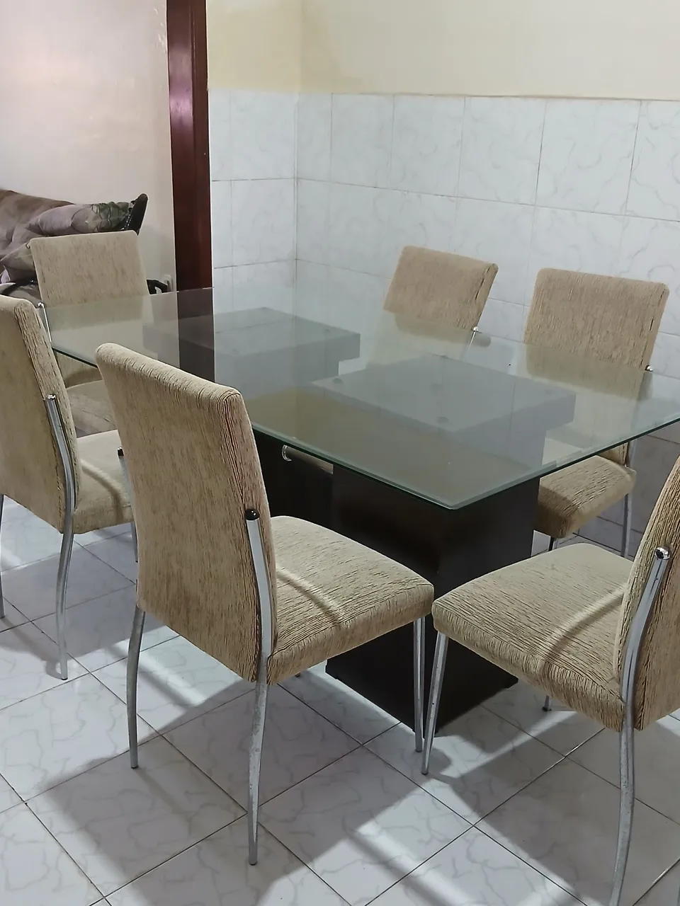 Mesa de Jantar com 6 Cadeiras