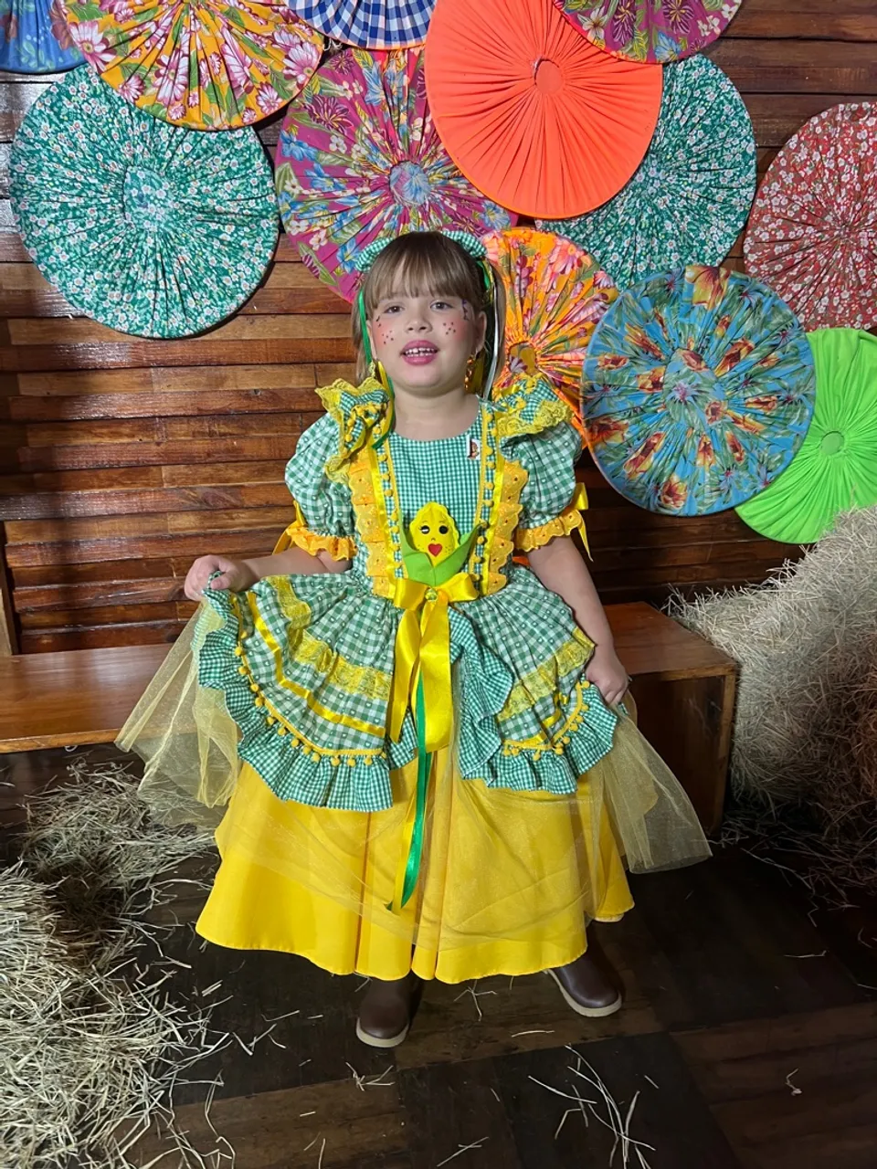Vestido Junino Infantil - tamanho 8 anos! 