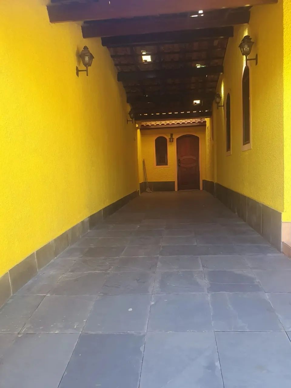 Casa Ampla, com 3 quartos, muito bem localizada em Campo Grande - Foto 3