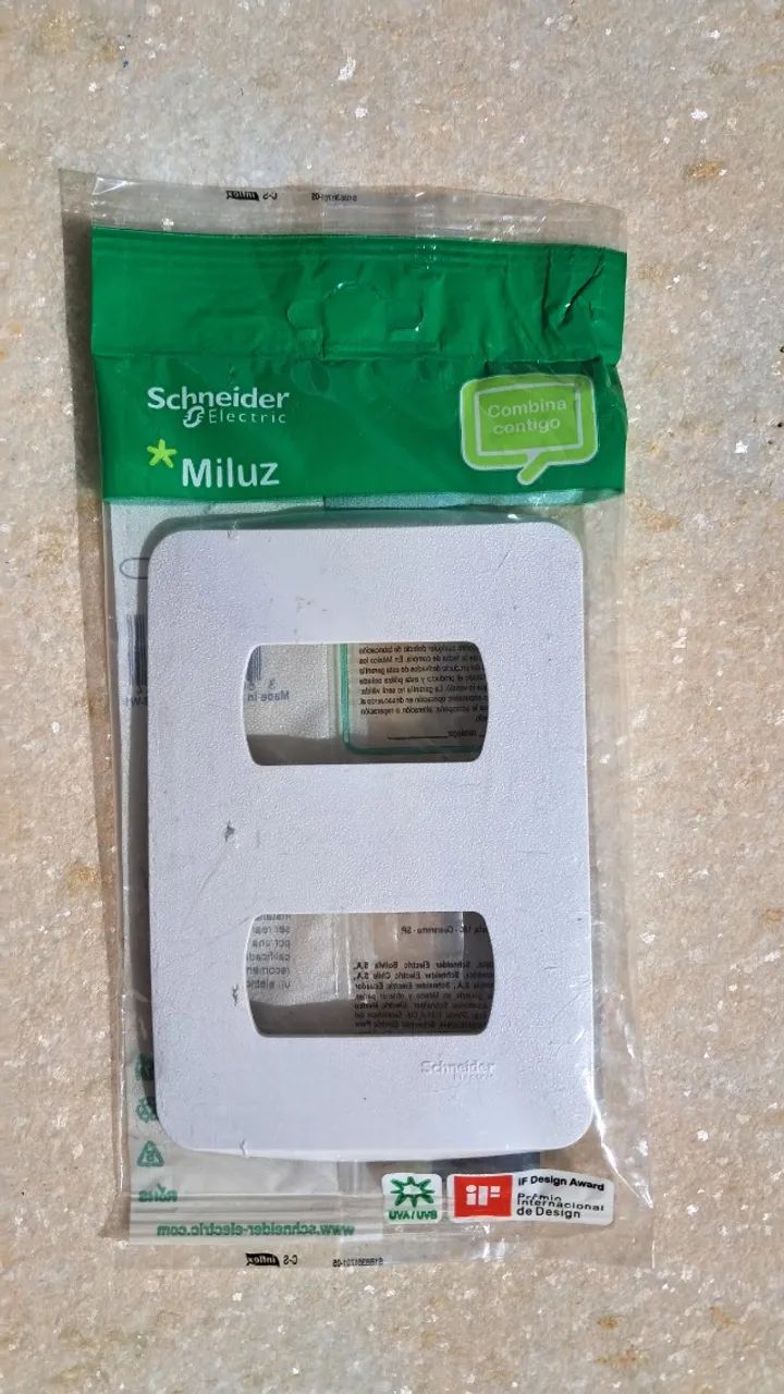 Kit de interruptores e tomadas Schneider65569141523202125