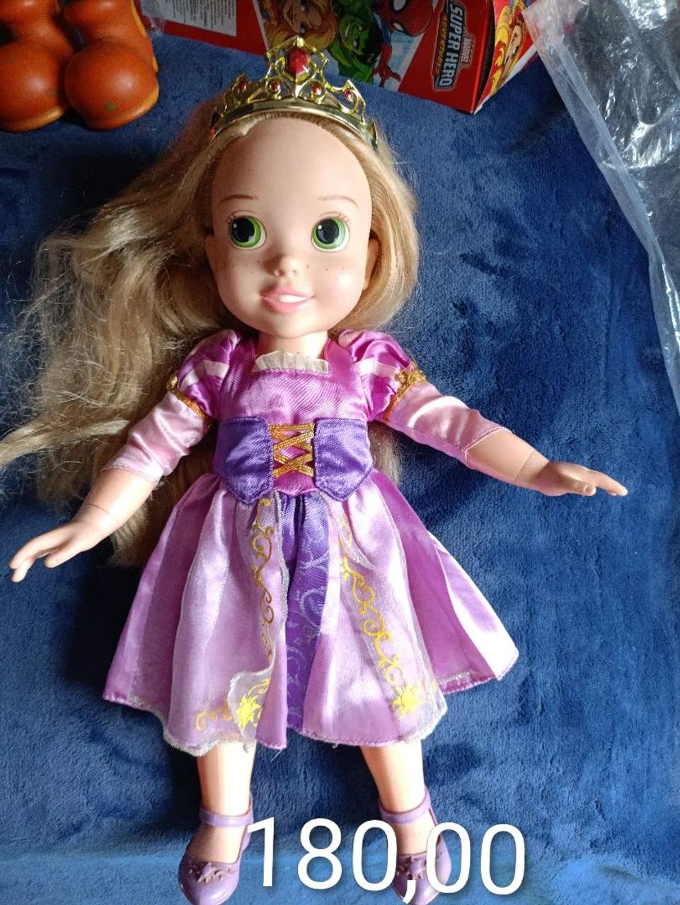 Boneca Rapunzel original toda articulada 
