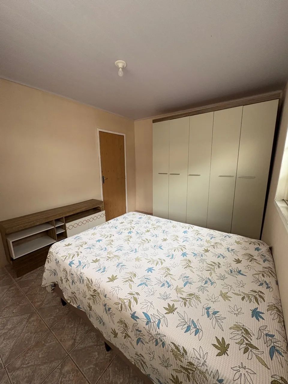 Alugo Quarto Individual l!! (LEIA O TEXTO) Só Pr Mulheres 