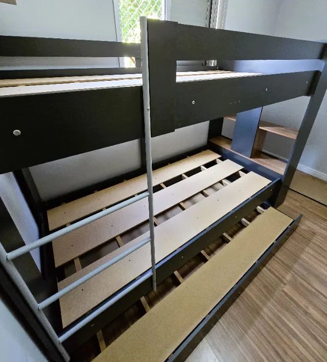 Treliche com Estante 2 Portas e 6 Nichos - SemiNova, Espaço e Organização em um só móvel! - Foto 3