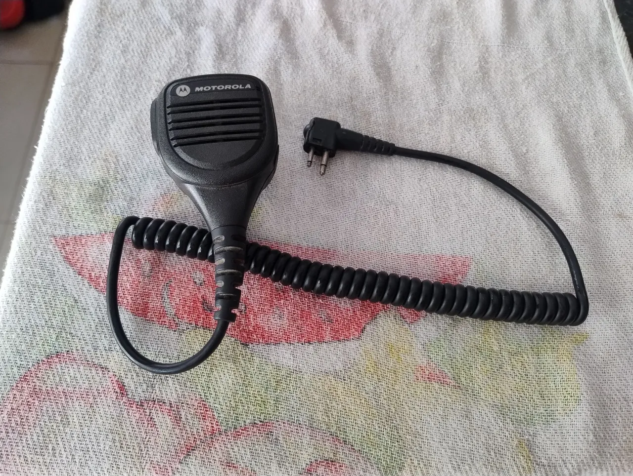 Fone de Ouvido Motorola com Microfone