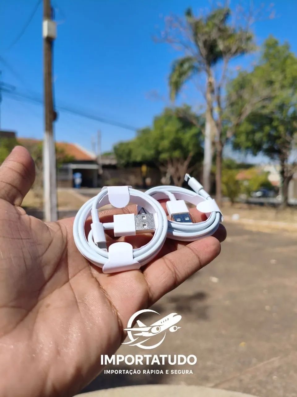 ? Original iPhone USB Cable (1m)64294769335553120