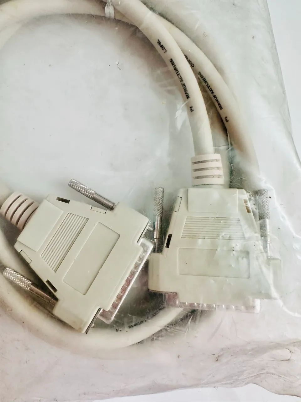 Cabo Serial RS-232 DB25 Macho x DB25 Macho - 1,8 m