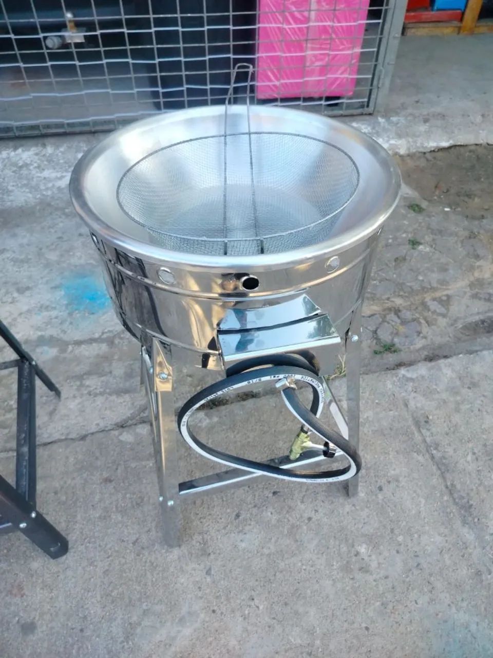 Fritadeira 7L a gas em inox  - Foto 5
