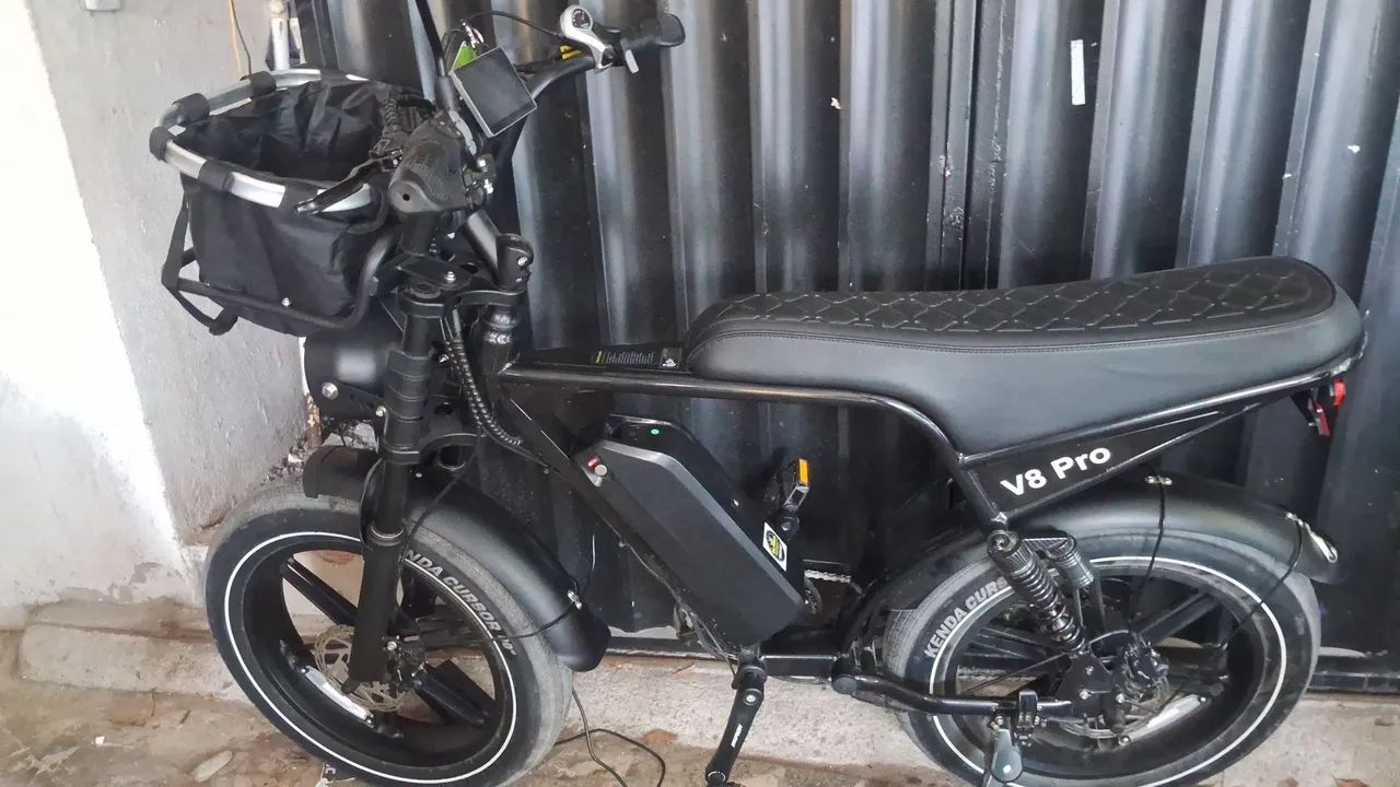 Bicicleta eletrica v8 pro .
