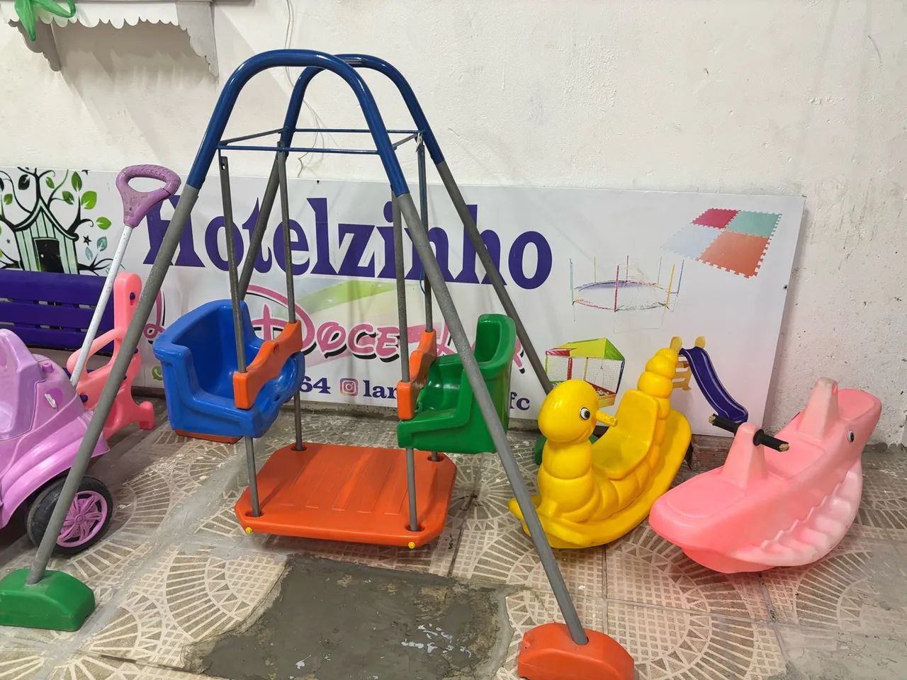 Vendo móveis e brinquedos  - Foto 2