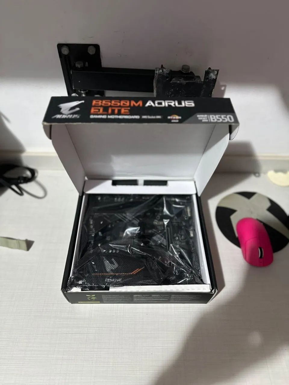 Placa mãe AORUS ELITE B550