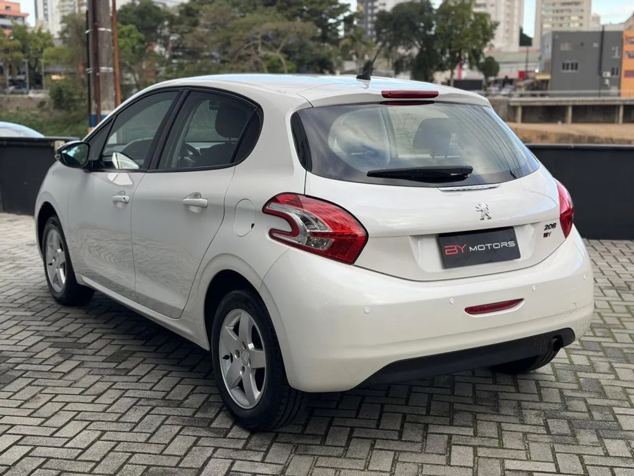 Peugeot 208 Active/active Pack 1.5 Flex 8V 5P 2014 - Foto 4