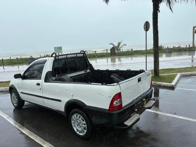 Fiat Strada 1.3 MPI Fire 8V 67cv CE 2004 - Foto 2